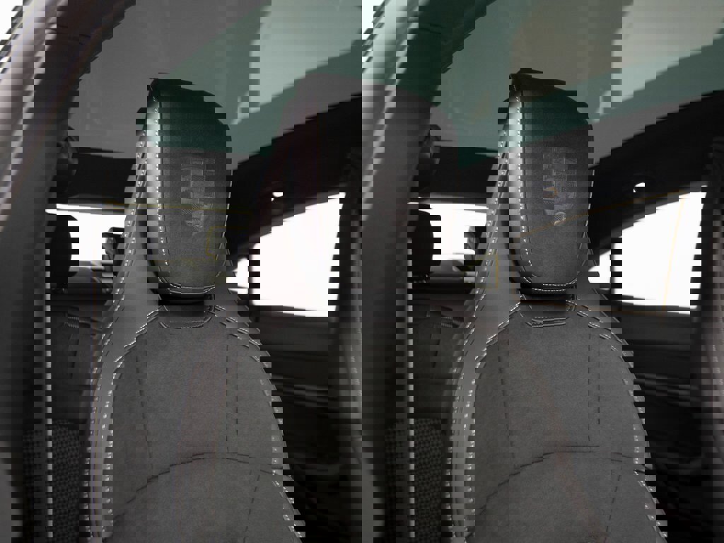 New 2026 Porsche Taycan 4S image 31