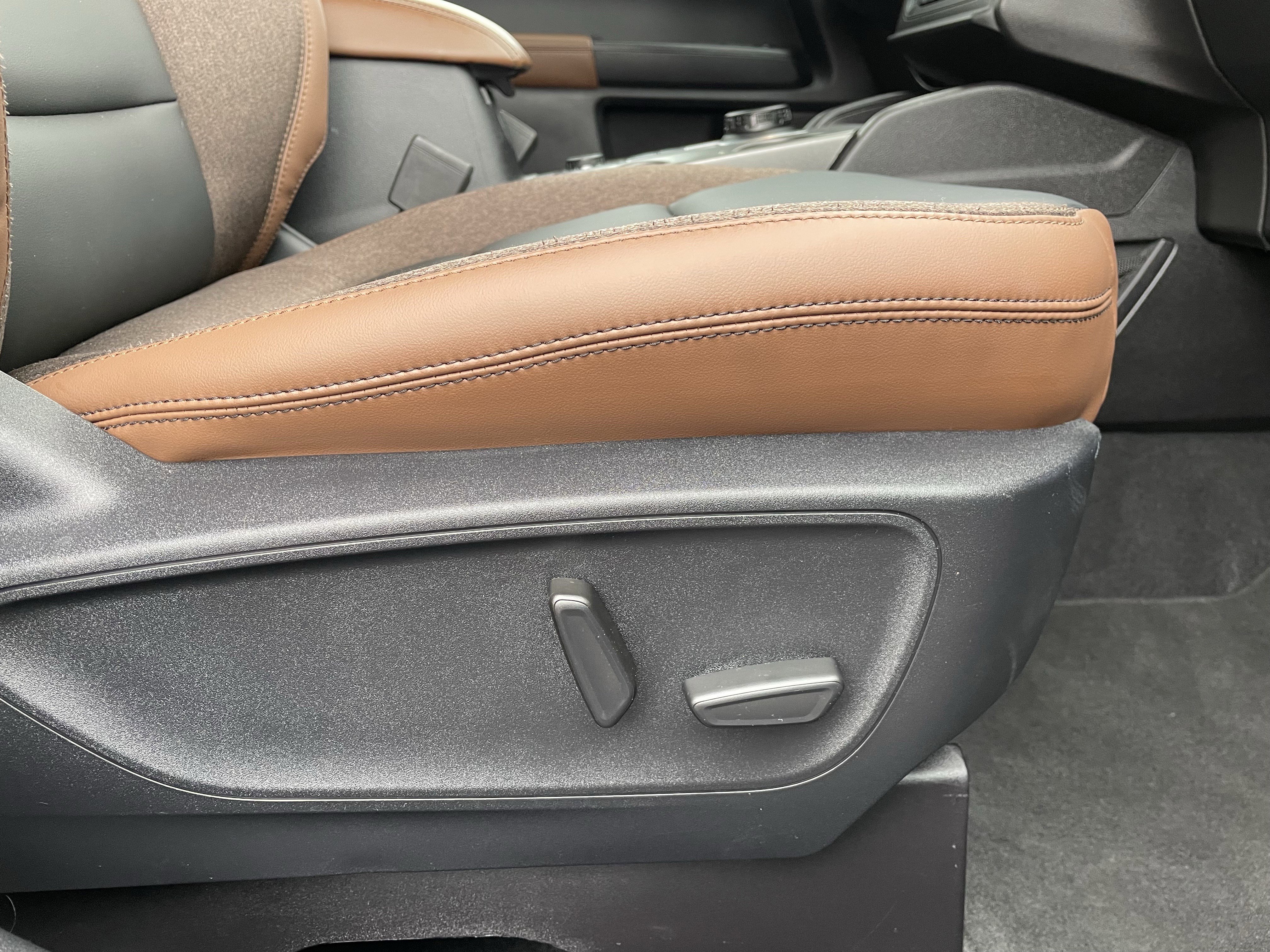 Used 2025 Ford Bronco Sport Outer Banks w/ Outer Banks Tech Package+ image 44