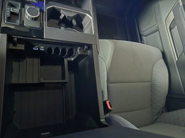 Used 2025 Toyota Tundra SR5 AWD/4WD image 29