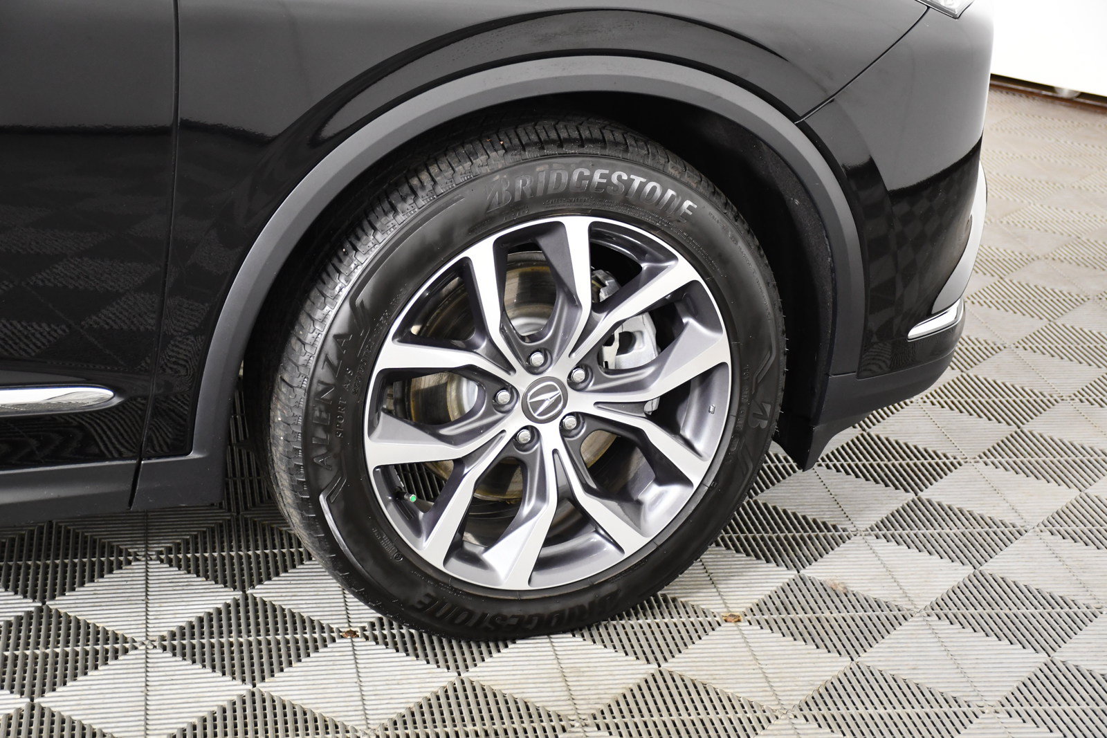 Certified 2024 Acura MDX SH-AWD w/ Technology Package image 55