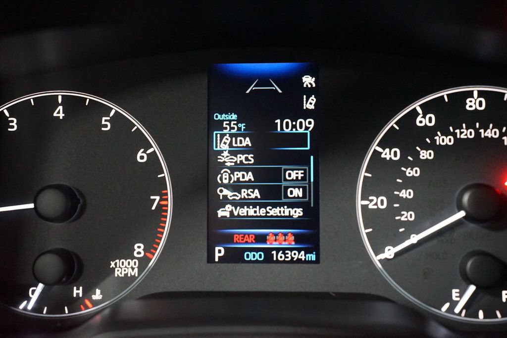 Certified 2024 Toyota Corolla Cross L image 16