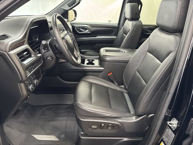 Certified 2022 Chevrolet Tahoe LT w/ Luxury Package AWD/4WD image 10