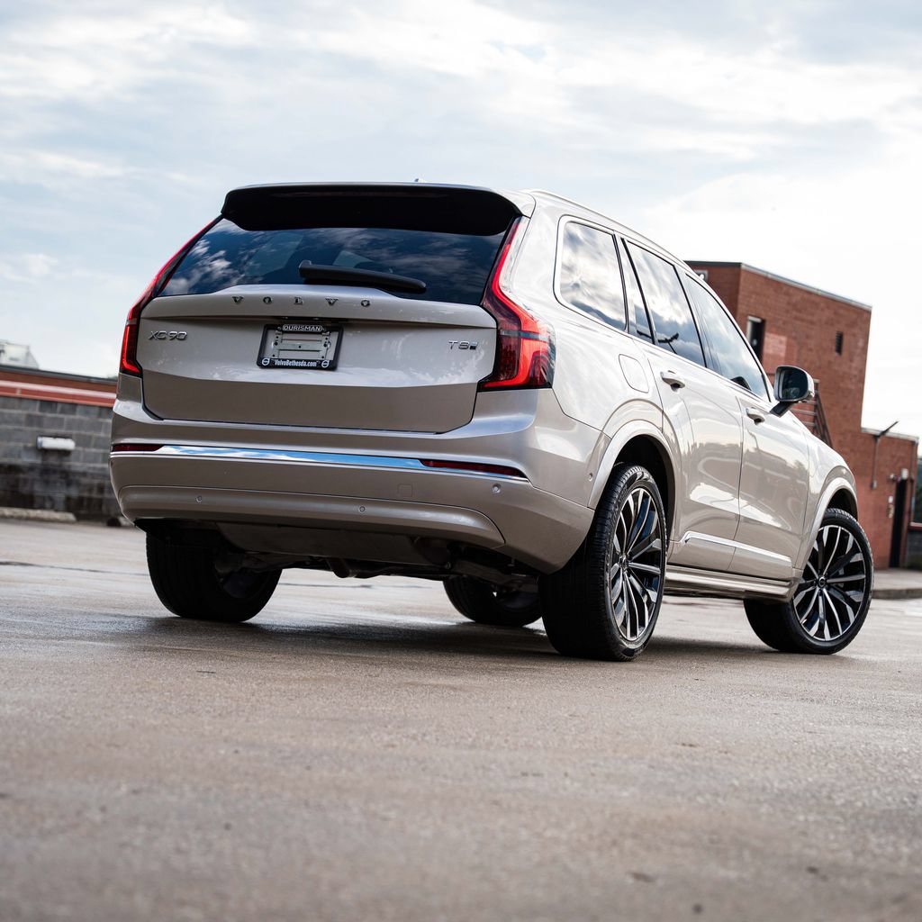 Certified 2025 Volvo XC90 T8 Plus w/ Protection Package Premier AWD/4WD image 6