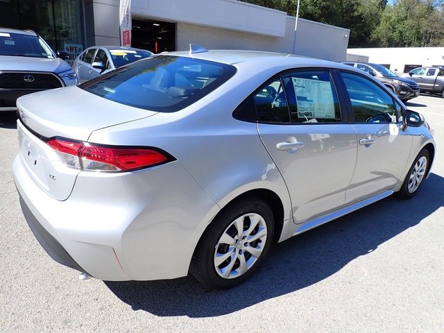 New 2026 Toyota Corolla LE image 3