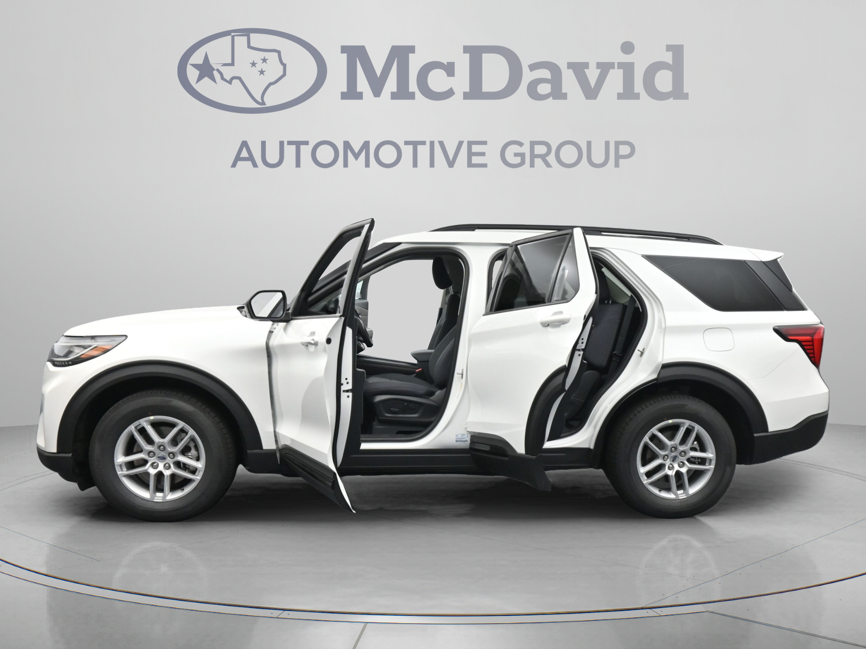 New 2026 Ford Explorer Active RWD image 27