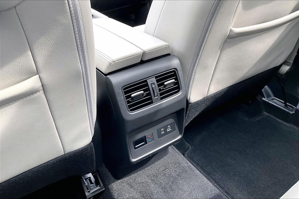 Used 2021 Nissan Rogue SL w/ Premium Package AWD/4WD image 35