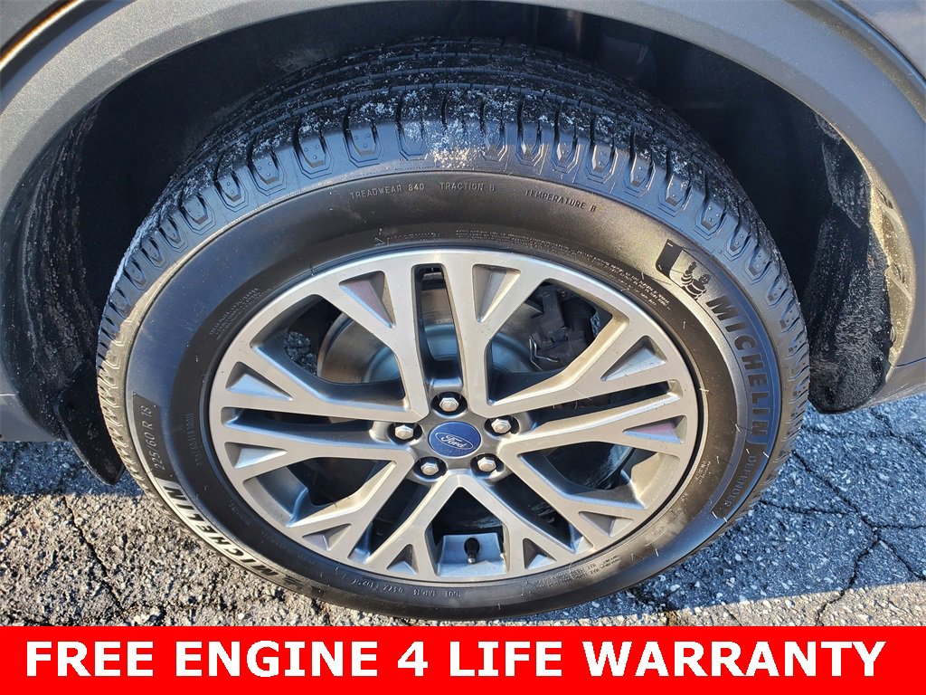 Used 2021 Ford Escape SEL w/ Technology Package image 32