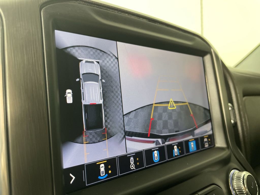 Used 2022 GMC Sierra 2500 AT4 w/ AT4 Premium Plus Package image 15