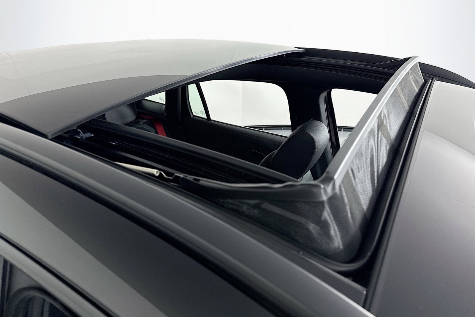 New 2026 Mercedes-Benz GLA 35 AMG 4MATIC image 21