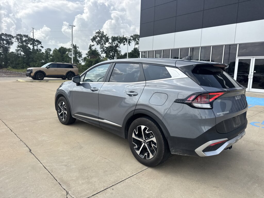 Certified 2025 Kia Sportage EX FWD image 24