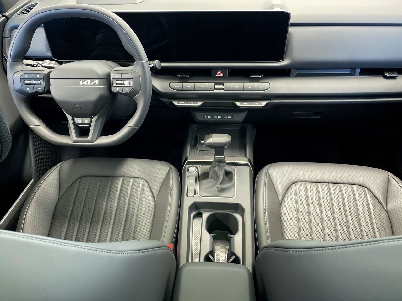 New 2027 Kia Seltos X-Line S w/ X-Line S Premium Package AWD/4WD image 32