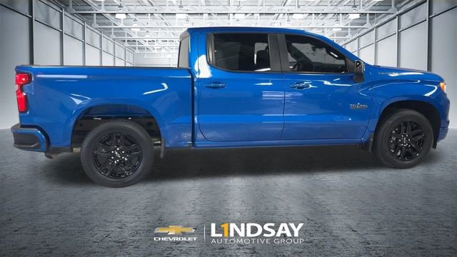 Used 2023 Chevrolet Silverado 1500 RST image 2