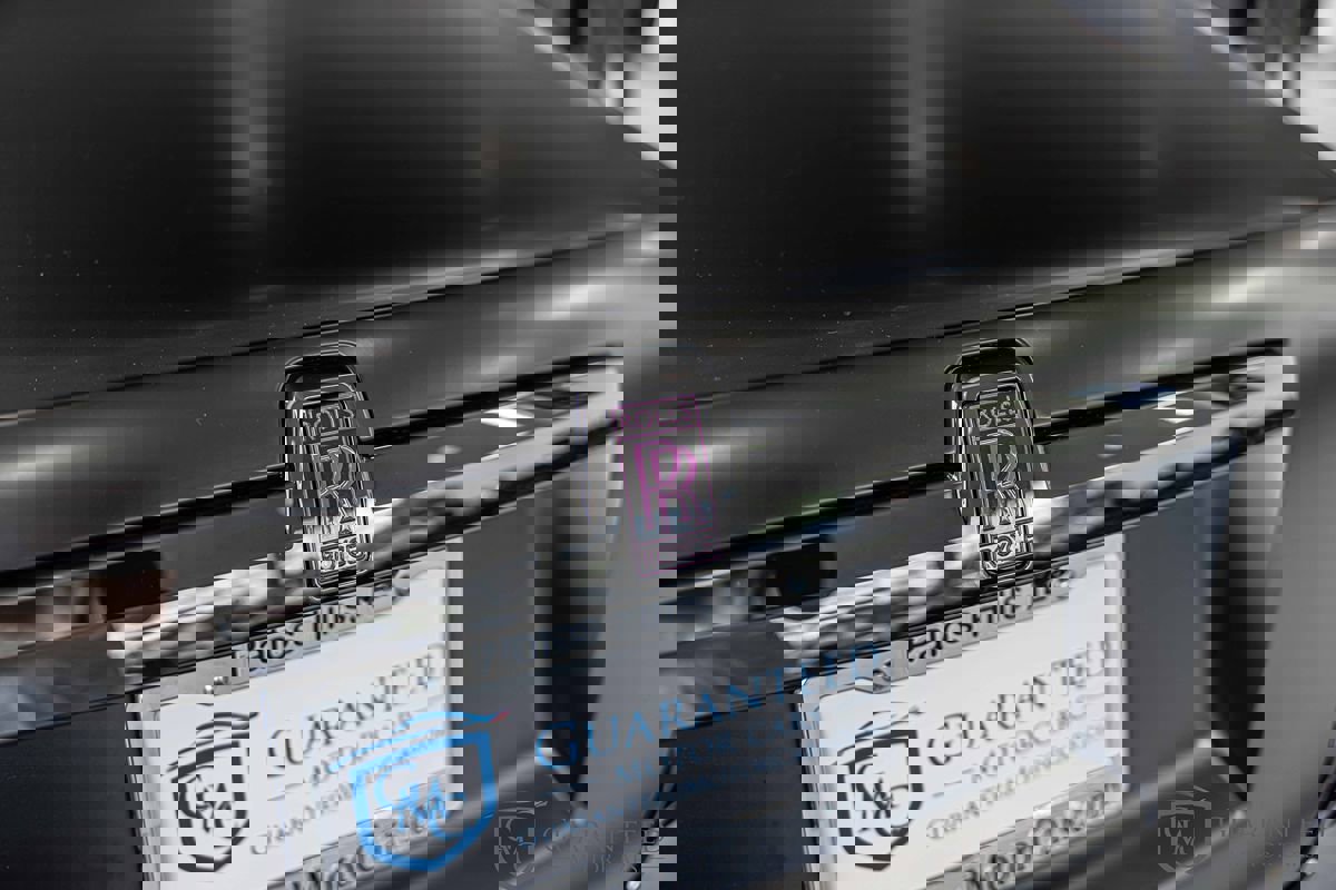 Used 2024 Rolls-Royce Ghost Black Badge image 18