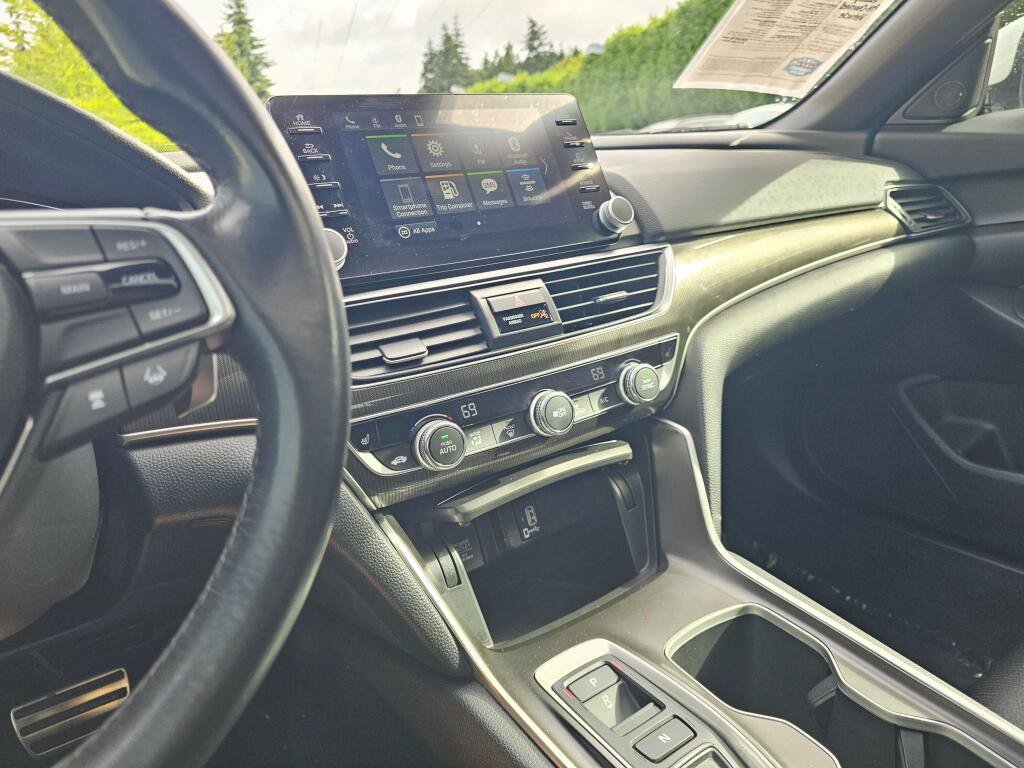 Used 2020 Honda Accord Sport image 30