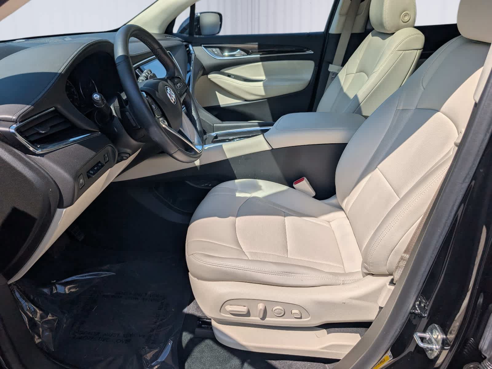 Certified 2023 Buick Enclave Premium w/ Experience Buick Package AWD/4WD image 16