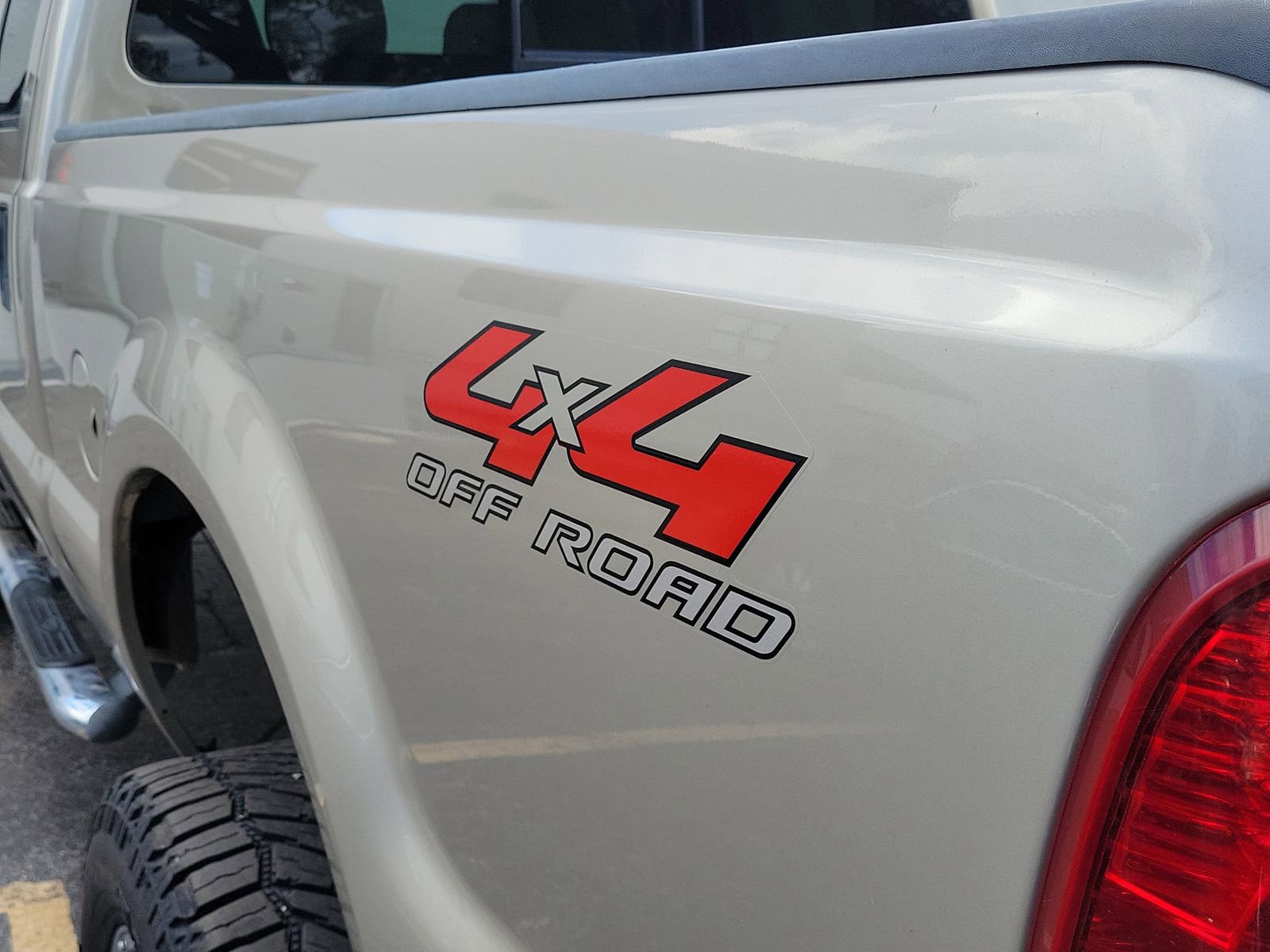 Used 2008 Ford F250 Lariat AWD/4WD image 6