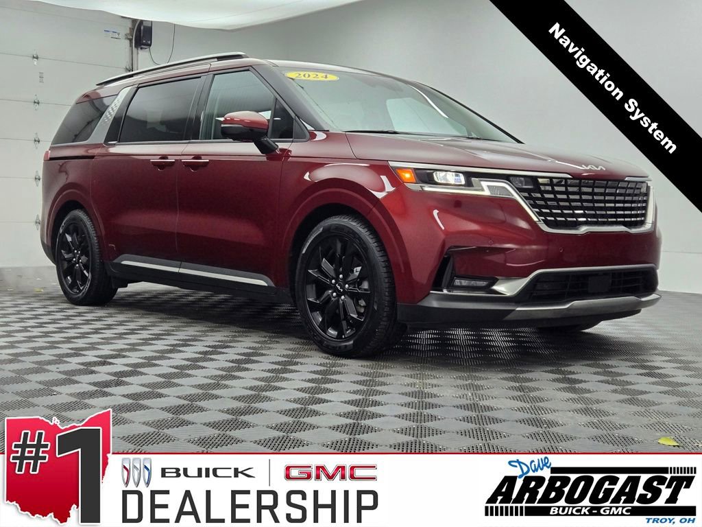 Used 2024 Kia Carnival SX image 1