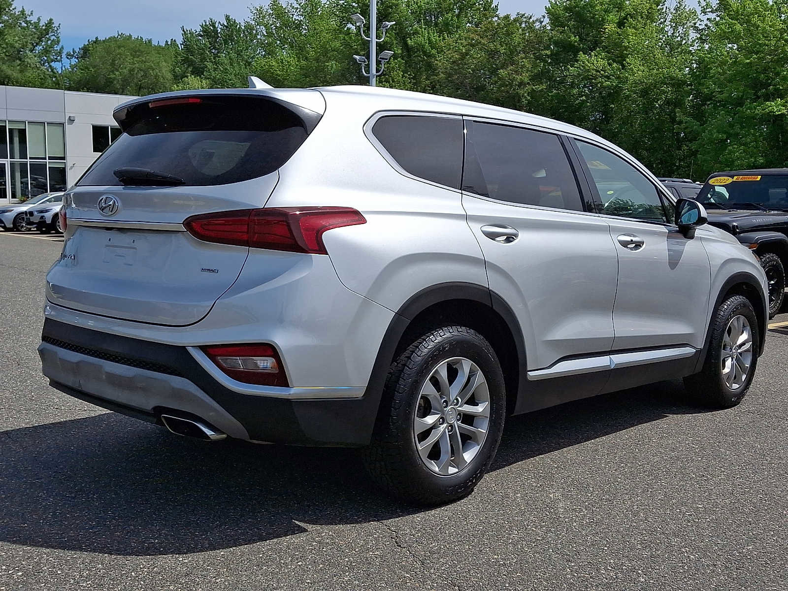 Used 2019 Hyundai Santa Fe SEL AWD/4WD image 6