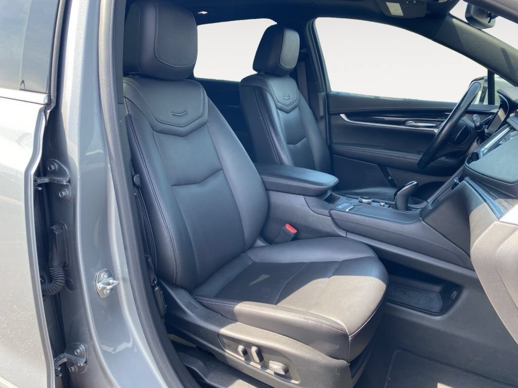 Used 2023 Cadillac XT5 Premium Luxury AWD/4WD image 22