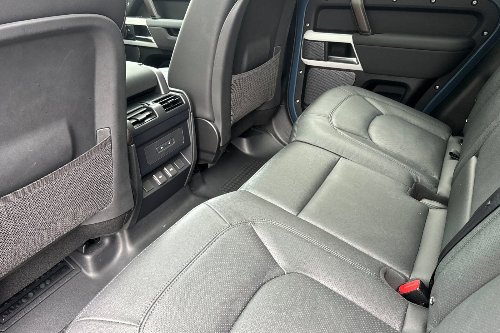 Certified 2023 Land Rover Defender 110 S image 12