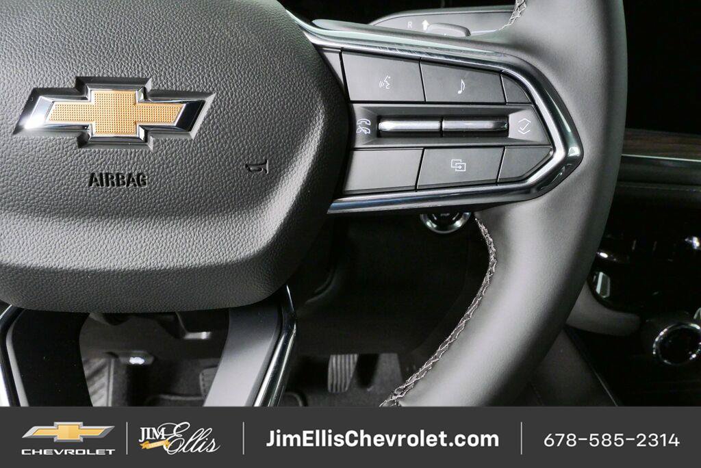New 2026 Chevrolet Suburban LS RWD image 11