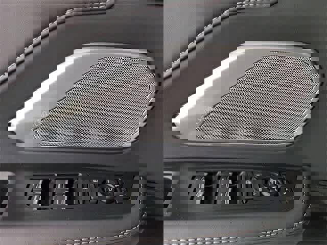 Used 2025 Acura RDX SH-AWD w/ Technology Package image 33