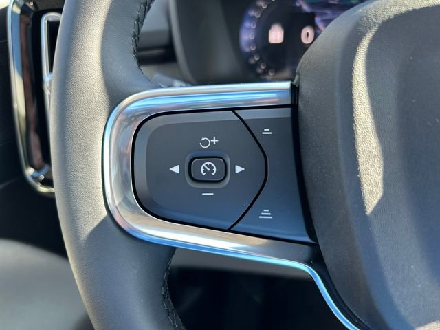 New 2026 Volvo XC40 B5 Plus w/ Climate Package image 21