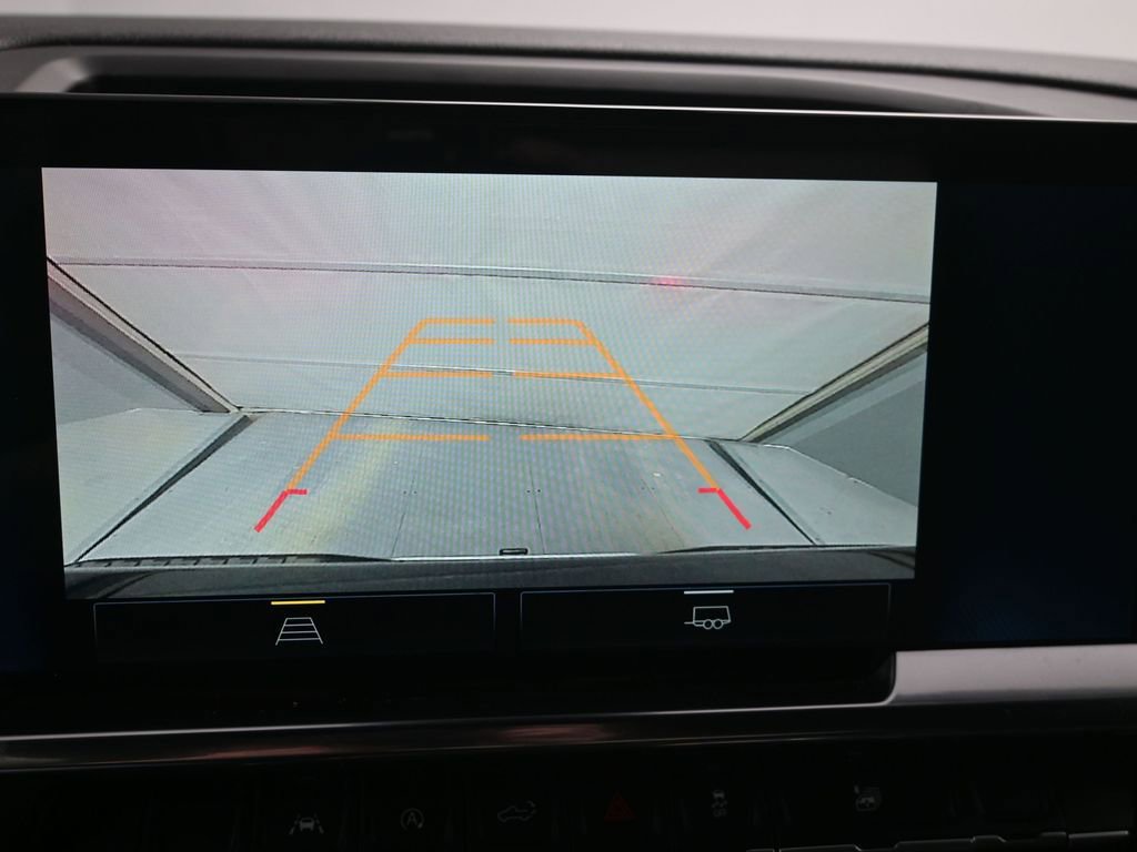 Used 2022 Chevrolet Silverado 1500 LT image 21