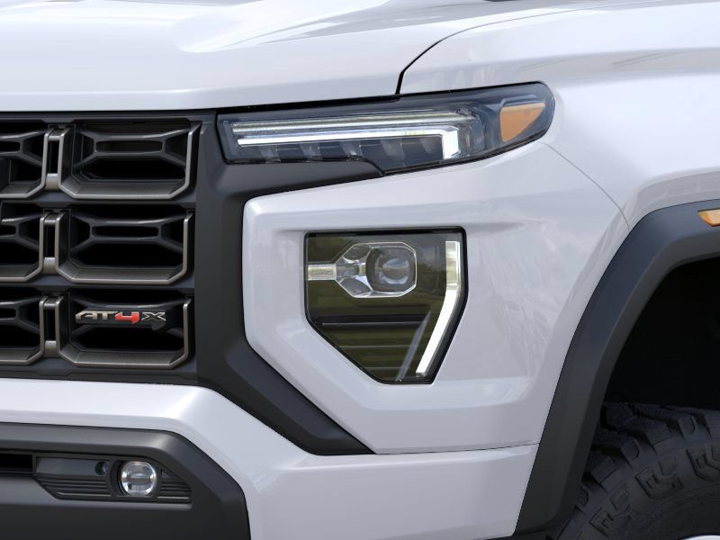 New 2026 GMC Canyon AT4X w/ LPO, Black Badging Package AWD/4WD image 10
