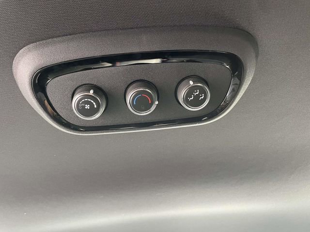 Used 2025 Dodge Durango GT image 11