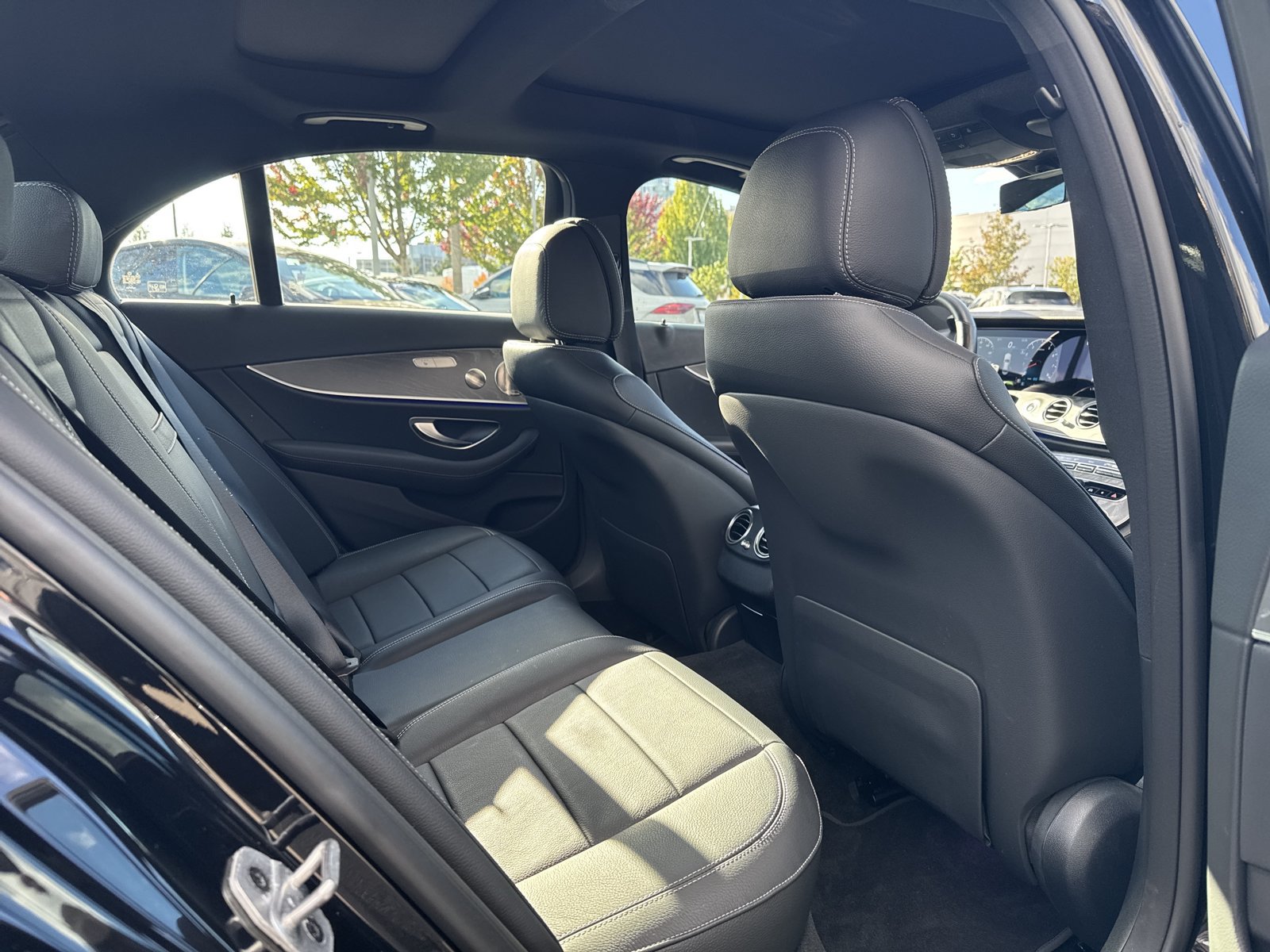 Used 2021 Mercedes-Benz E 450 4MATIC Sedan image 18