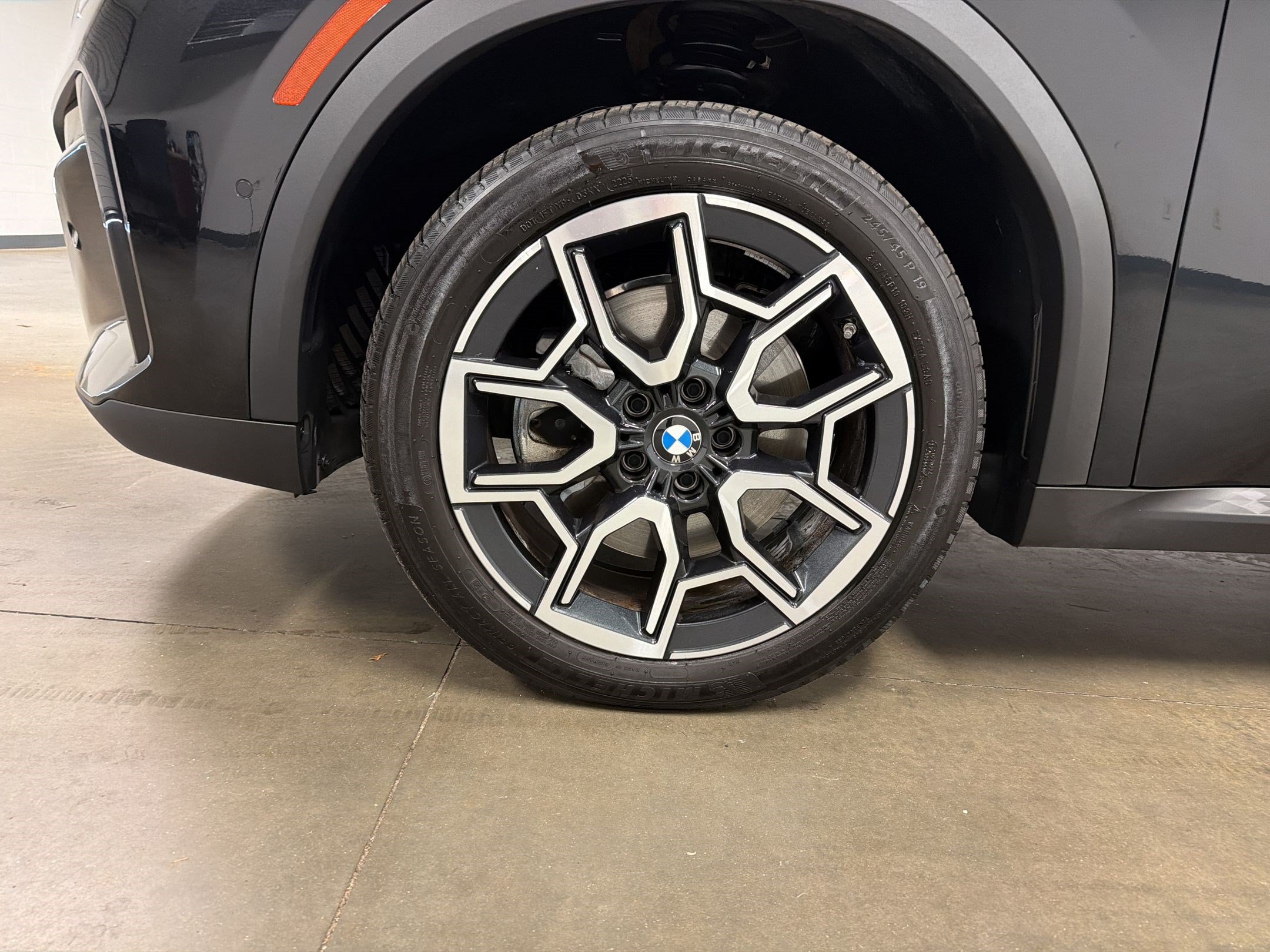 Certified 2025 BMW X2 xDrive28i AWD/4WD image 13