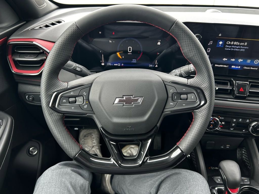 Used 2026 Chevrolet TrailBlazer RS w/ Convenience Package AWD/4WD image 9