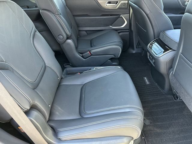 New 2026 INFINITI QX80 Luxe RWD image 15