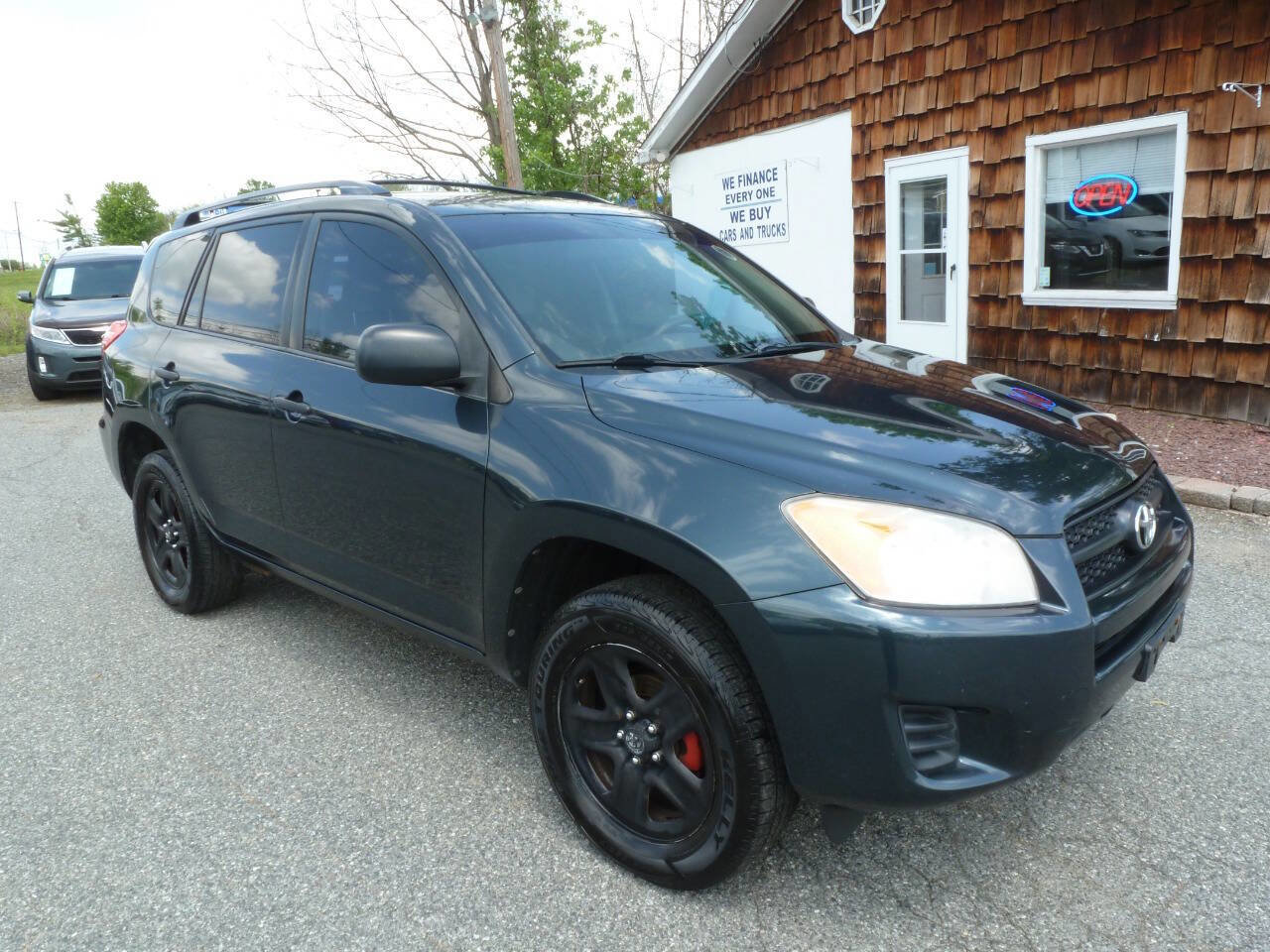 Used 2010 Toyota RAV4 4WD image 5