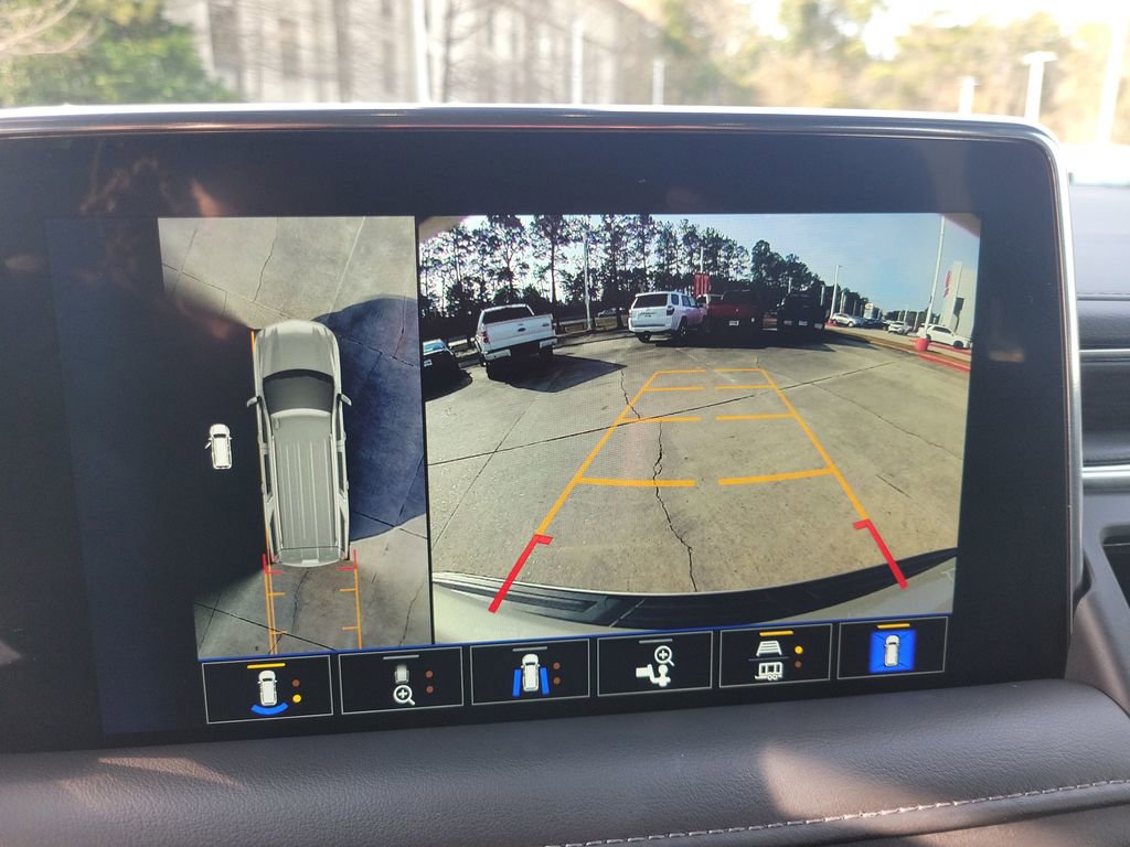 Used 2022 Chevrolet Tahoe Z71 w/ Luxury Package image 24