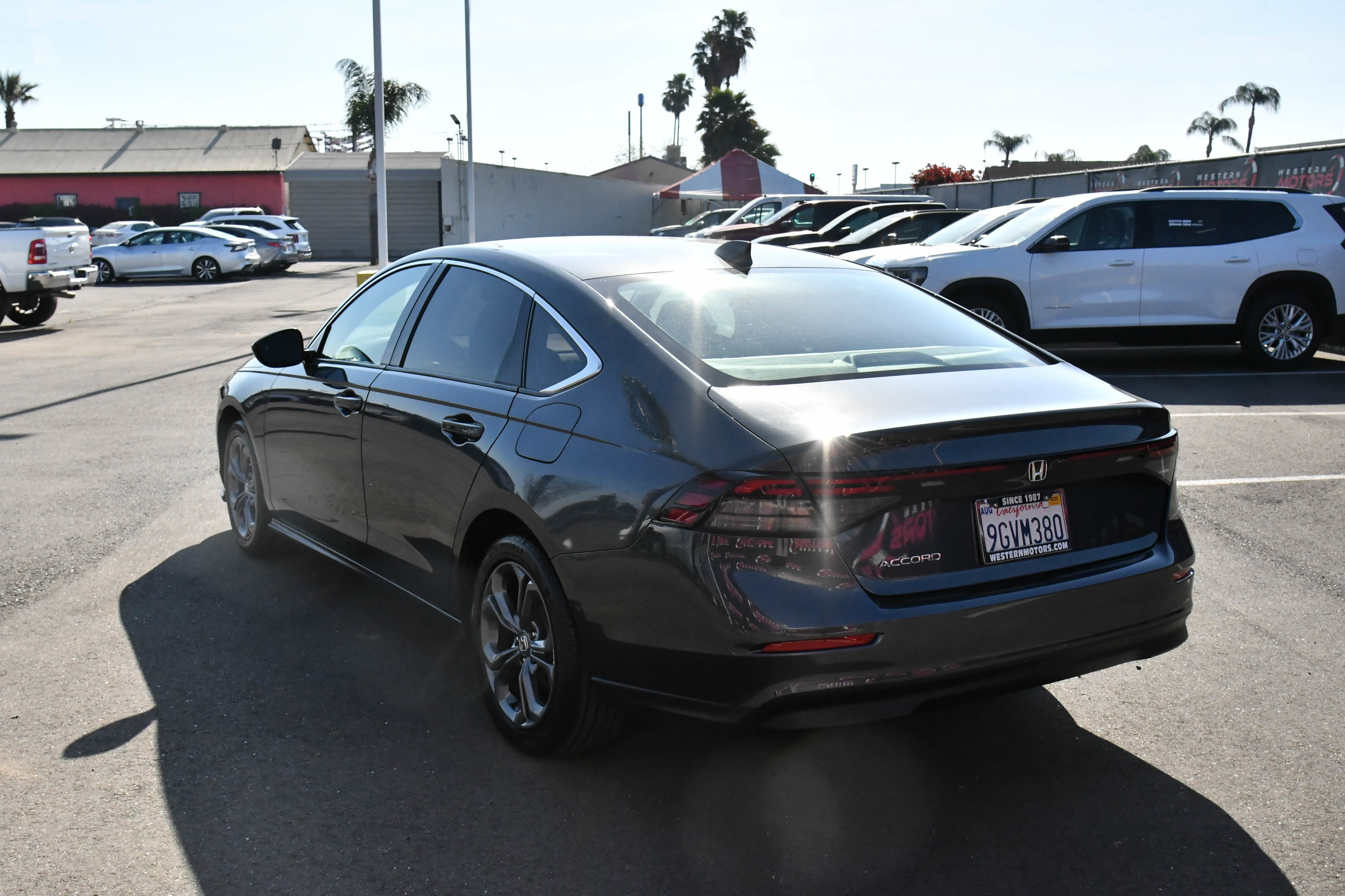 Used 2023 Honda Accord EX image 6