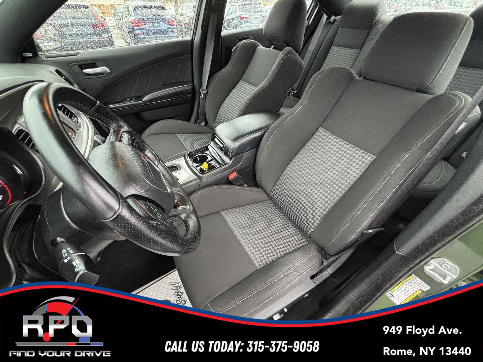 Used 2022 Dodge Charger GT image 14