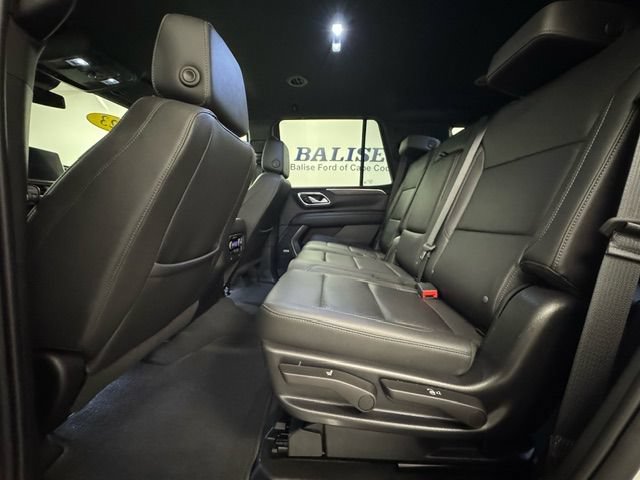 Used 2023 Chevrolet Tahoe Z71 w/ Z71 Off-Road Package AWD/4WD image 16