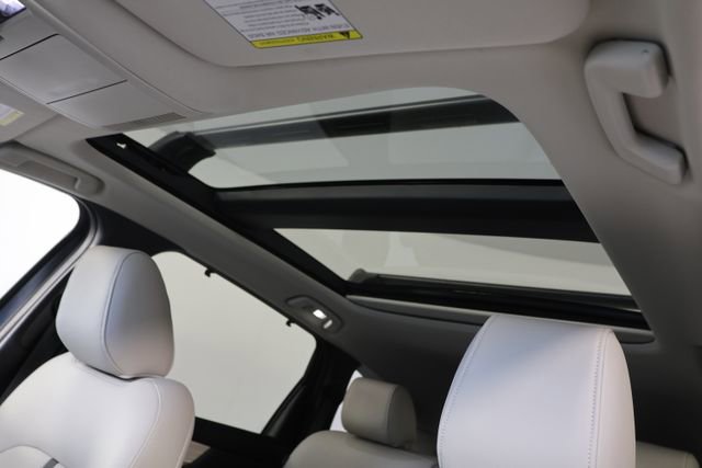 Used 2025 MAZDA CX-70 Plug-In Hybrid w/ Premium Pkg image 19