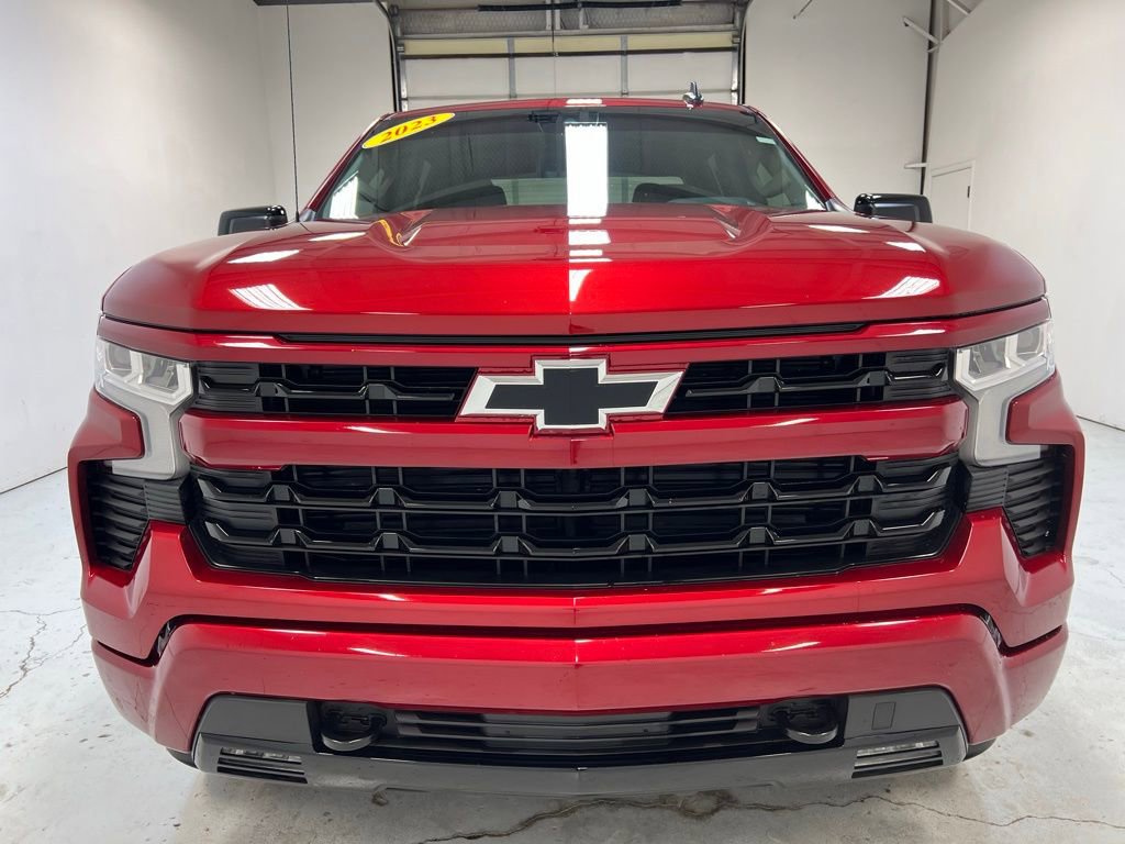 Used 2023 Chevrolet Silverado 1500 RST w/ Z71 Off-Road Package image 12