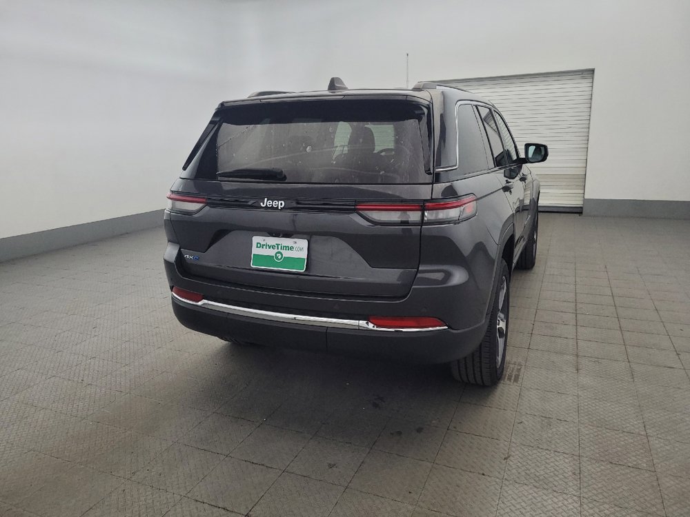 Used 2023 Jeep Grand Cherokee 4WD 4xe image 7