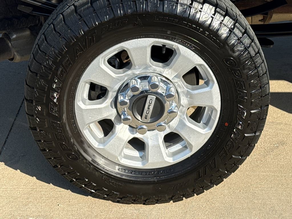 Used 2024 Ford F250 XLT w/ FX4 Off-Road Package image 9
