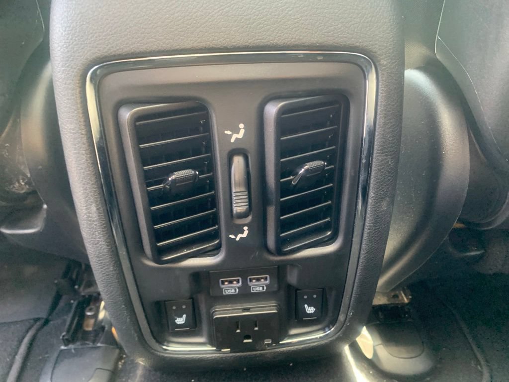 Used 2020 Jeep Grand Cherokee Limited w/ Luxury Group II RWD image 28