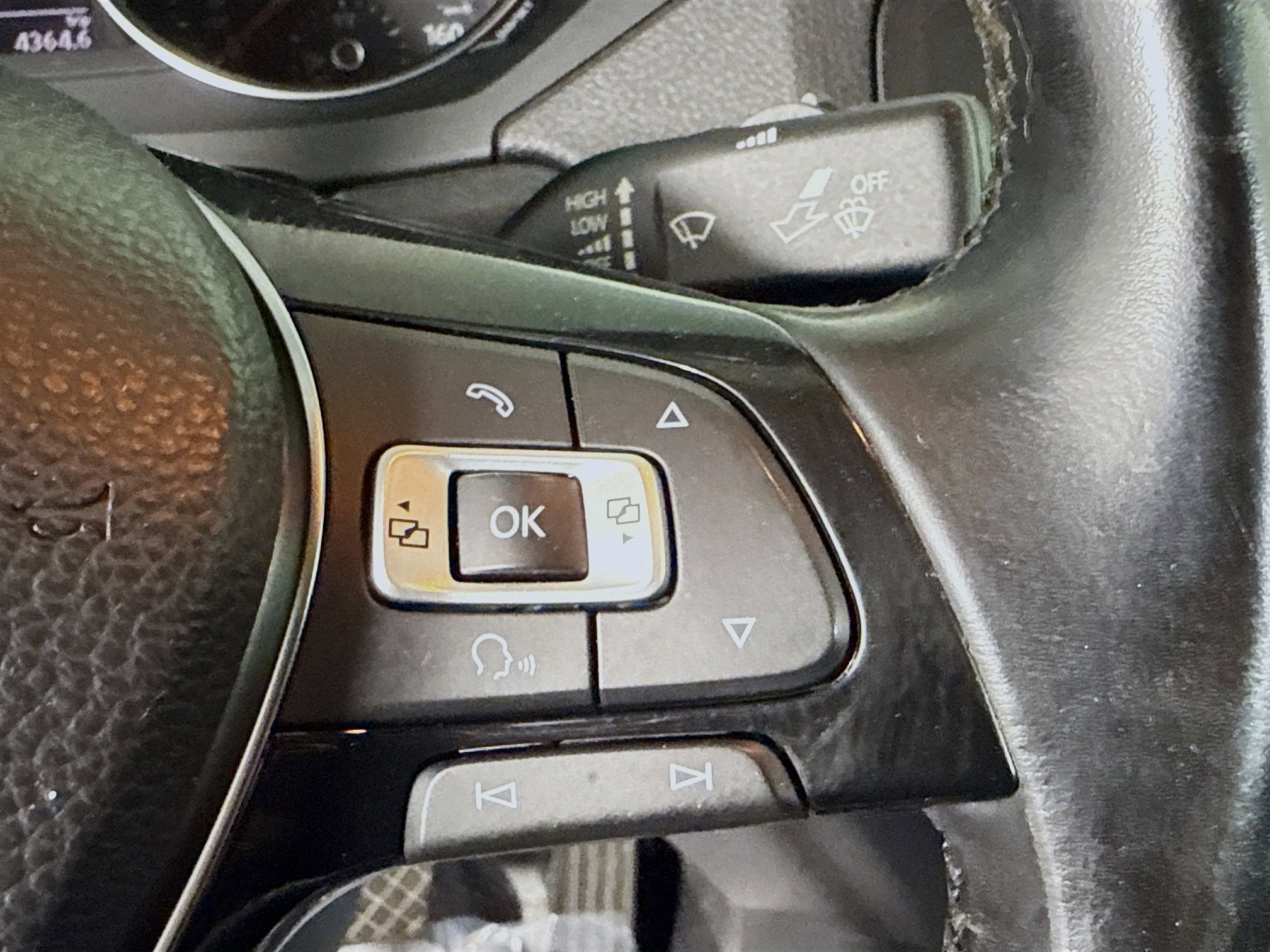 Used 2018 Volkswagen Jetta SE image 15