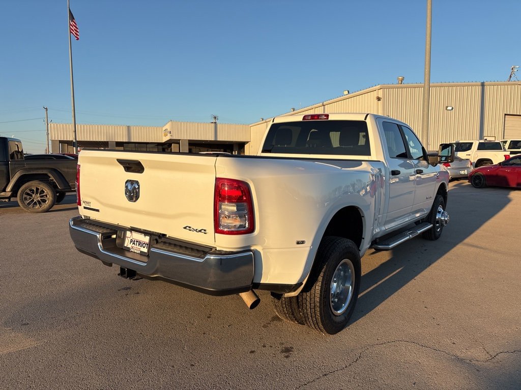 Used 2024 RAM 3500 Big Horn image 4