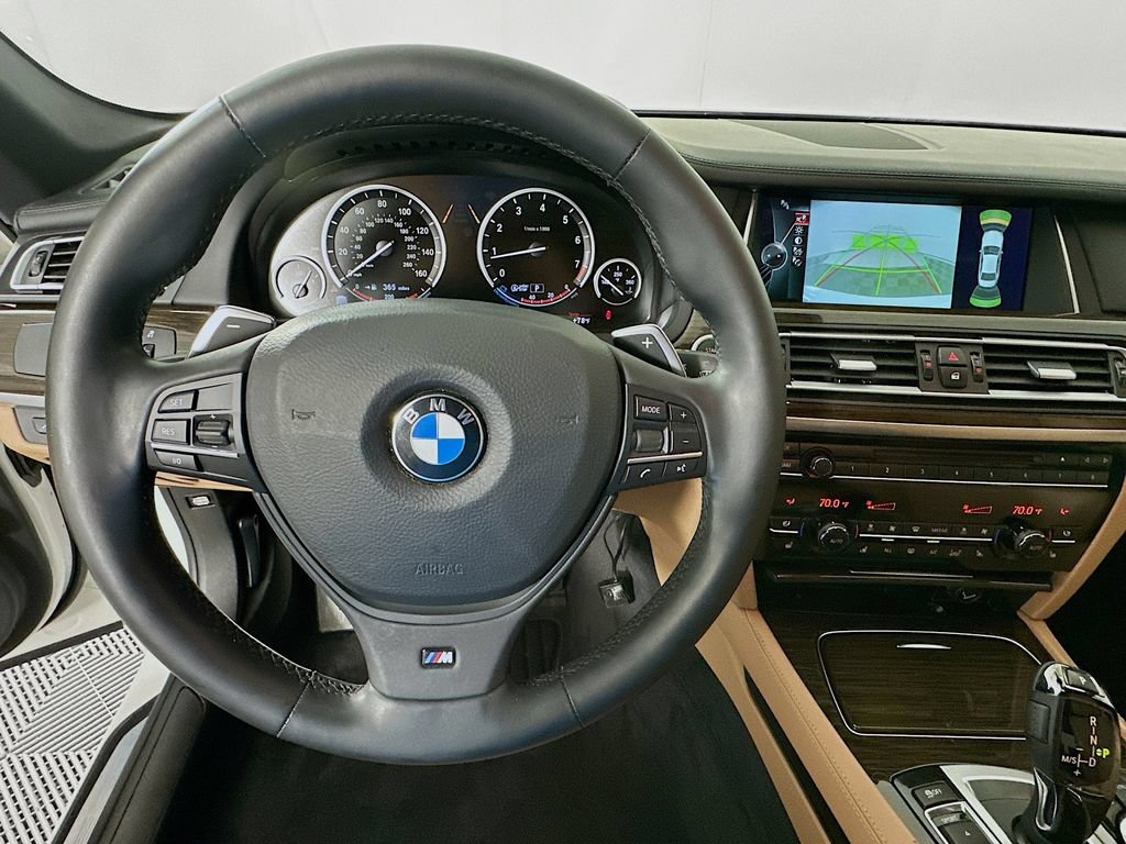 Used 2013 BMW 750Li RWD image 11