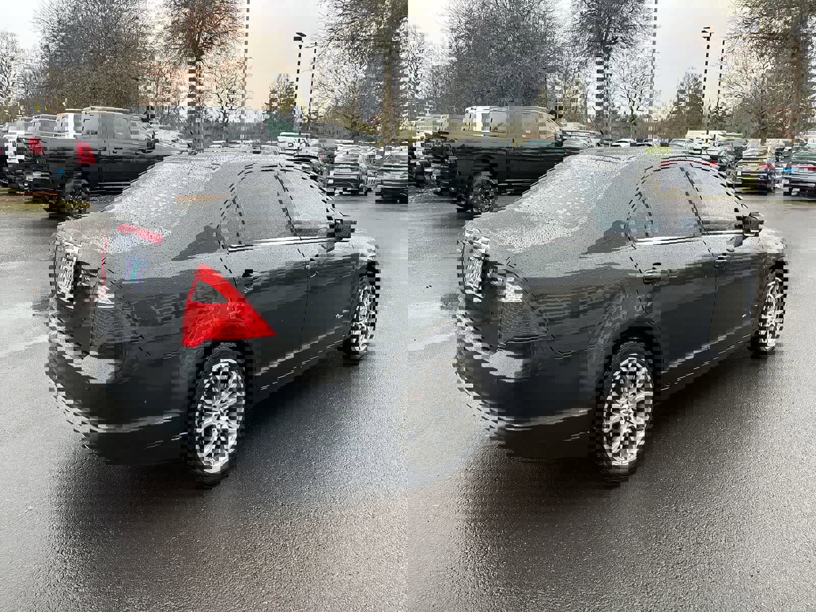 Used 2010 Ford Fusion Hybrid image 4