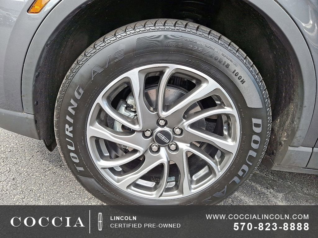 Used 2022 Lincoln Corsair AWD w/ Equipment Group 101A image 8