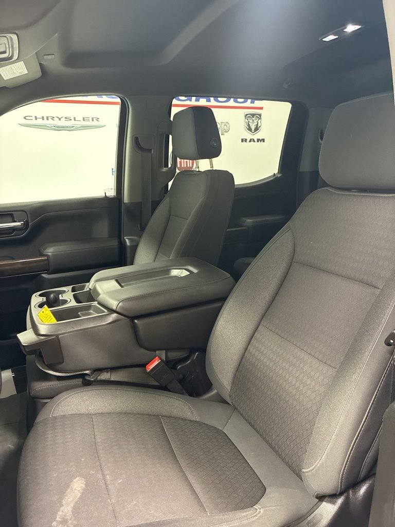 Used 2021 Chevrolet Silverado 1500 RST AWD/4WD image 10